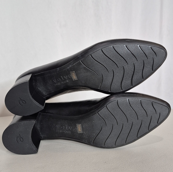 Easy-Spirit Evolve Black Leather Almond Toe Block Heel Pumps - NWOB - Size - 10 - Picture 11 of 13